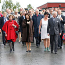 Their Majesties arrive at Stangnes upper secondary school in Harstad (Photo: Cornelius Poppe / NTB scanpix)